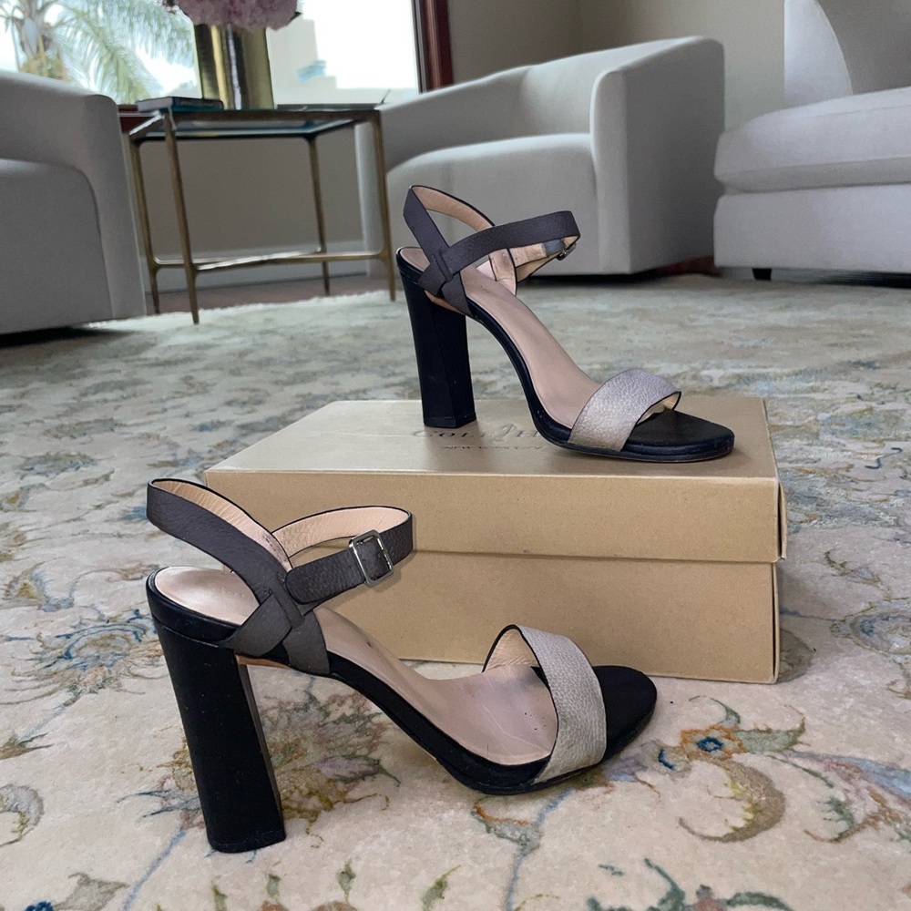 Multicolored: Navy, Ivory, Black Formal Cole & Hann Heel!!🩵💞